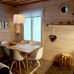 Usva - Lumikonpesae 4 B Рука